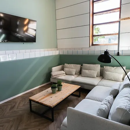 Holiday home Badeanstalt I Loft Nuernberg I 5 Minuten Zu Fuss Zum Kostenlosen Naturbad I Messenaehe I Waldnaehe Postbauer-Heng