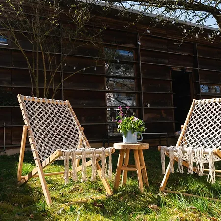Badeanstalt I Loft Nuernberg I 5 Minuten Zu Fuss Zum Kostenlosen Naturbad I Messenaehe I Waldnaehe Postbauer-Heng