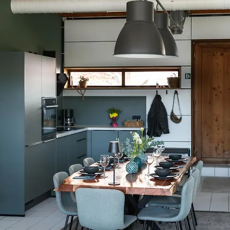 Holiday home Badeanstalt I Loft Nuernberg I 5 Minuten Zu Fuss Zum Kostenlosen Naturbad I Messenaehe I Waldnaehe *