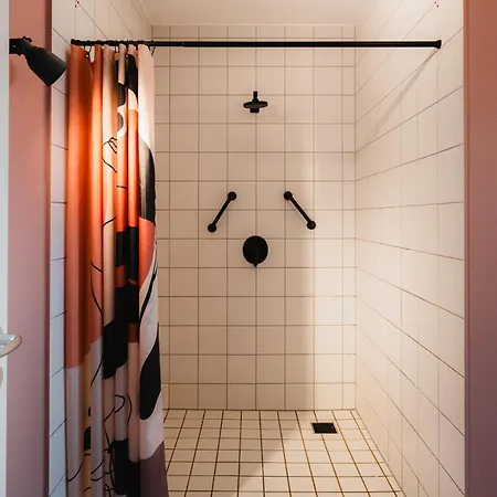 Badeanstalt I Loft Nuernberg I 5 Minuten Zu Fuss Zum Kostenlosen Naturbad I Messenaehe I Waldnaehe Holiday home