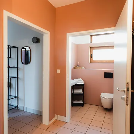 Badeanstalt I Loft Nuernberg I 5 Minuten Zu Fuss Zum Kostenlosen Naturbad I Messenaehe I Waldnaehe Postbauer-Heng